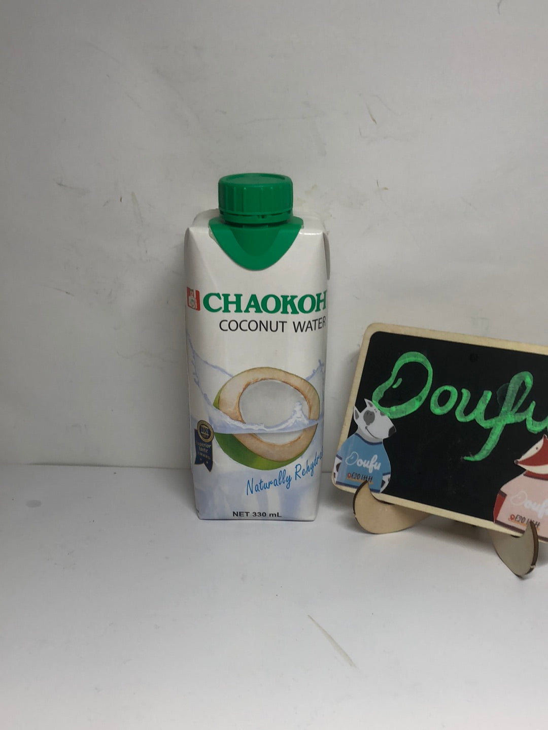 Chaokoh Coconut Water  椰子水 330ml