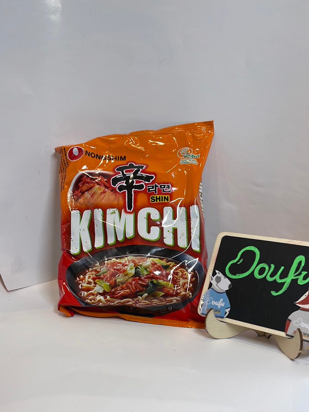 Nongshim Kimchi Ramyun 农心泡菜辛辣面 120g